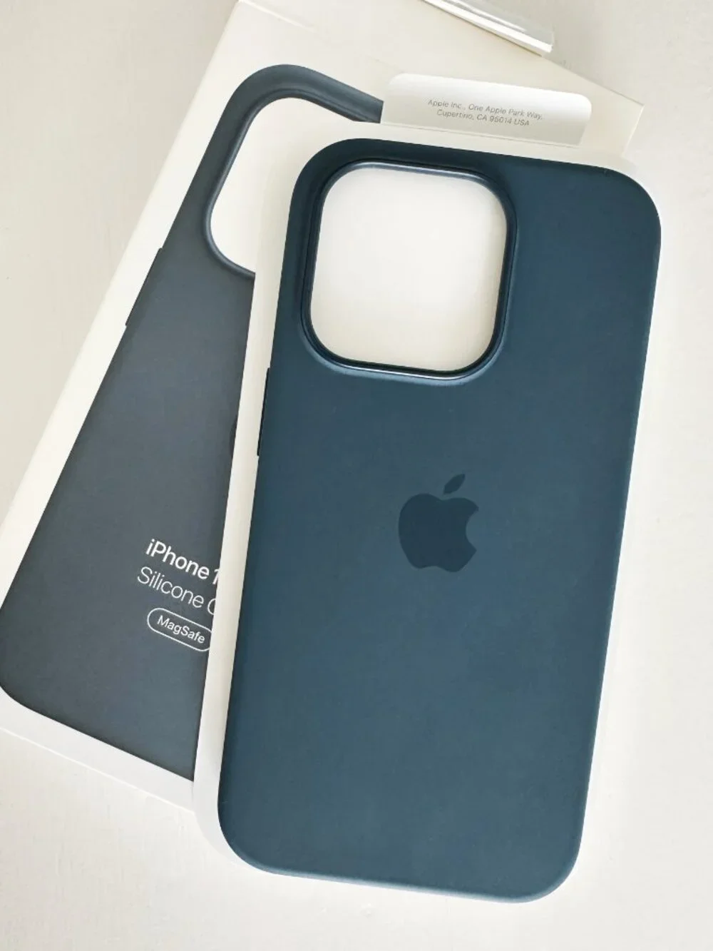 iPhone 14 Pro Silicone Case in Storm Blue